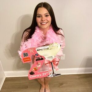 Meet your Posher, Ciara